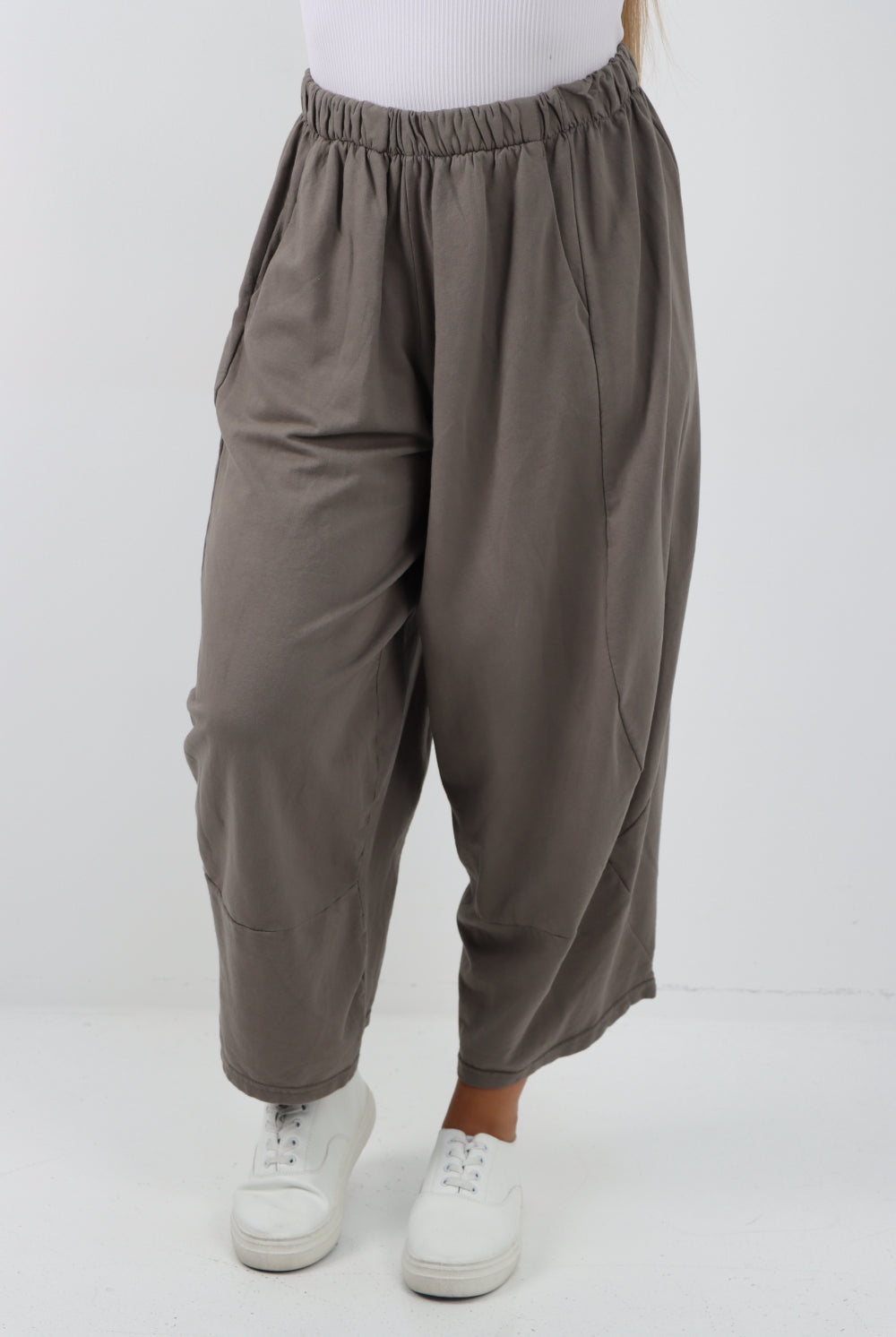 Italian Relaxed Fit Plain Baggy Trouser Trousers WearAll Mocha 8-16