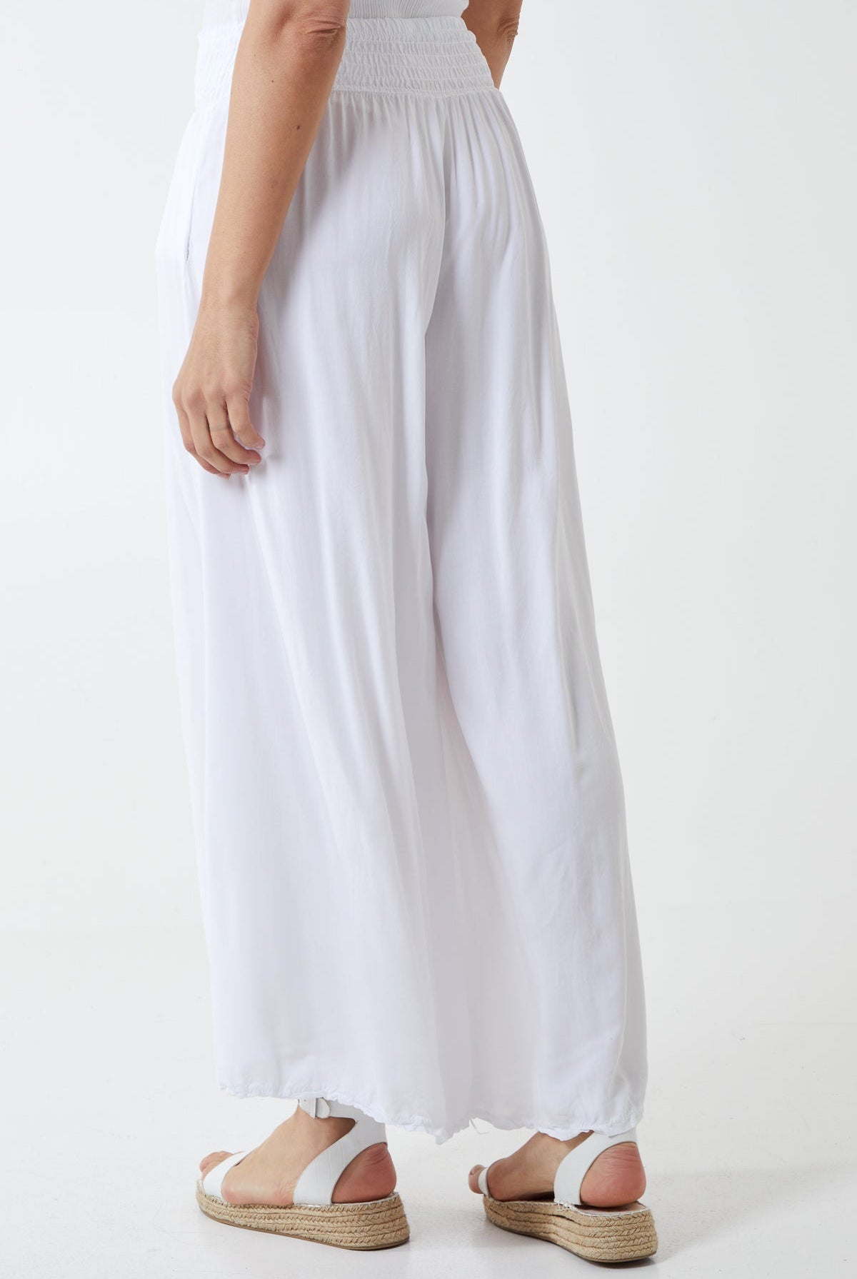 Shirred Deep Waist Band Wide Culottes TRS1 WearAll