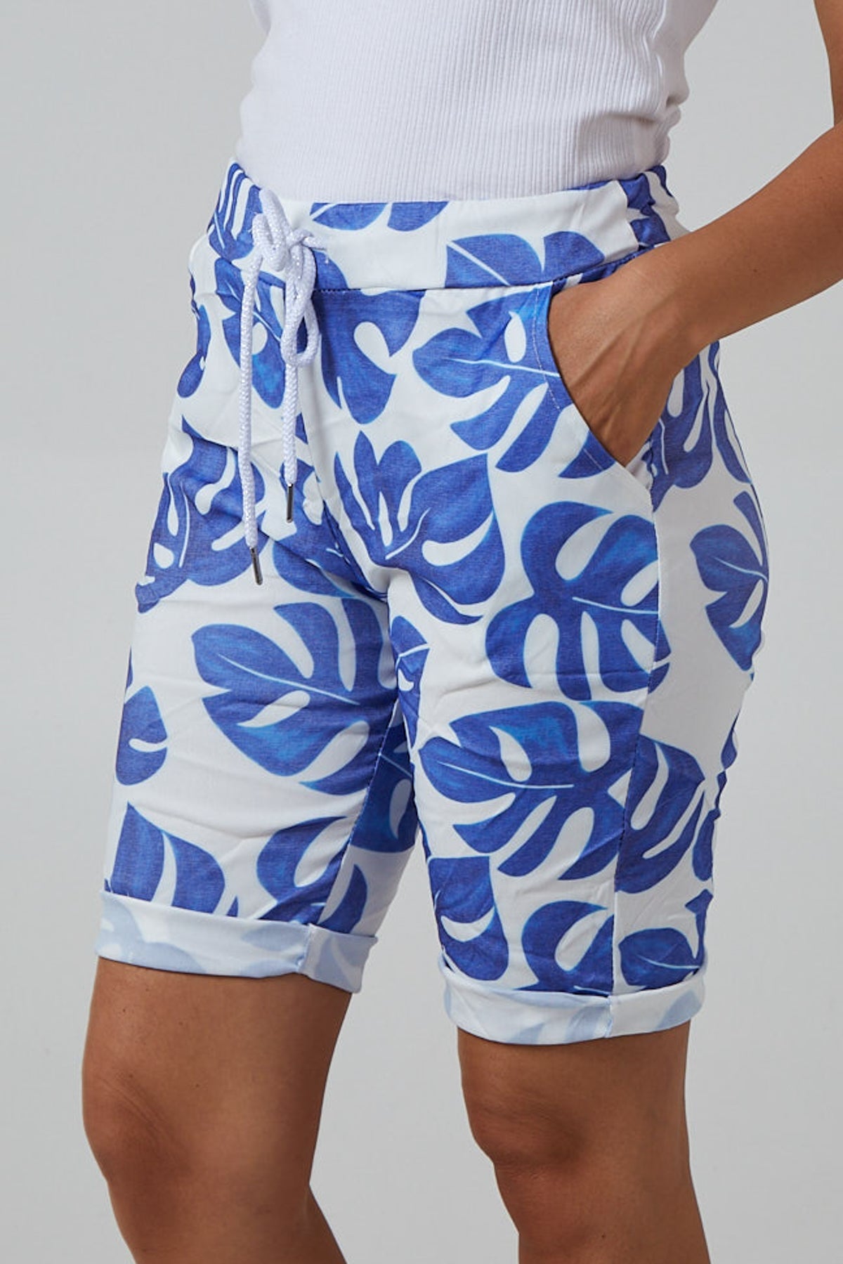 Monstera Leaf Super Stretch Shorts Shorts WearAll Royal Blue 8