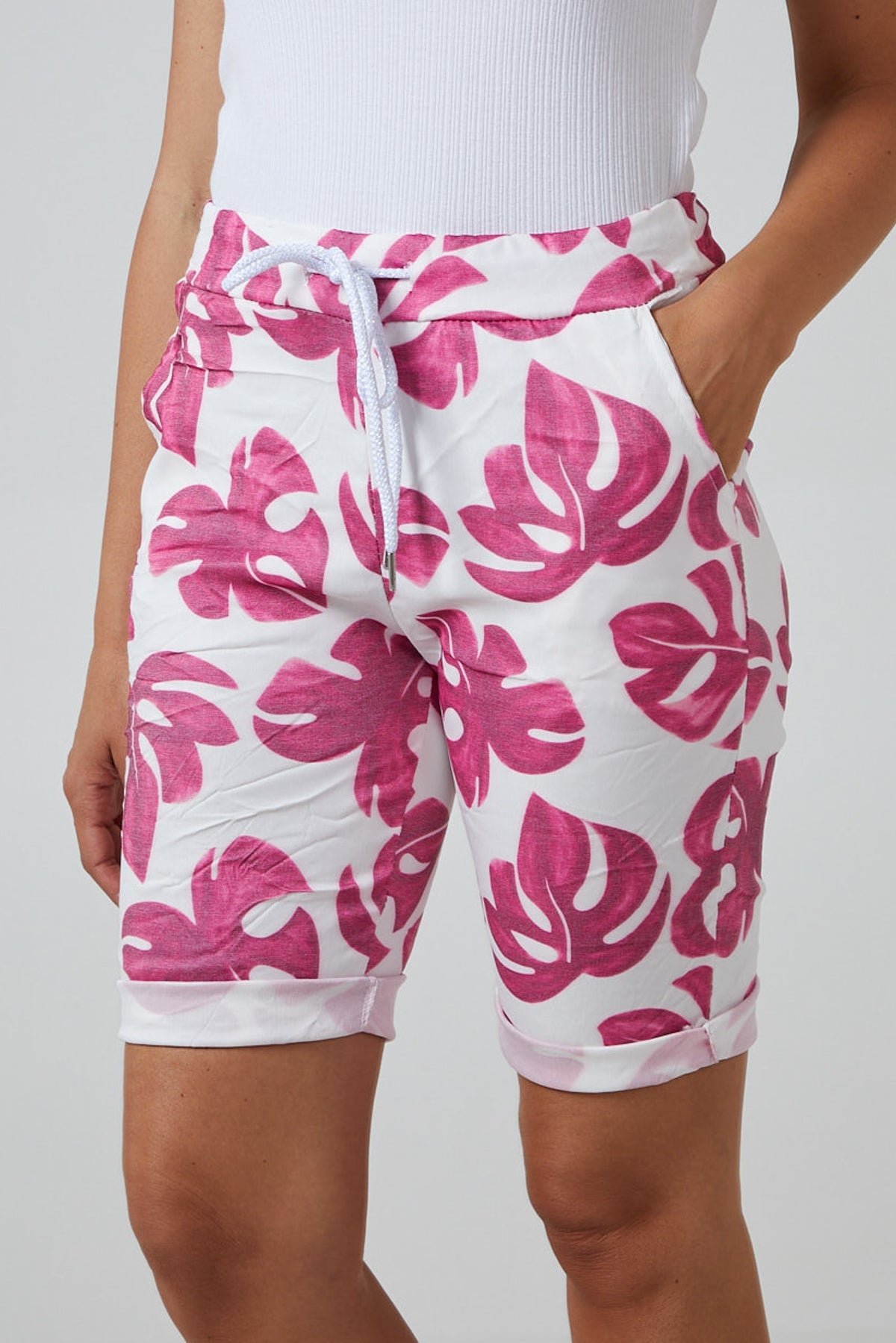 Monstera Leaf Super Stretch Shorts Shorts WearAll