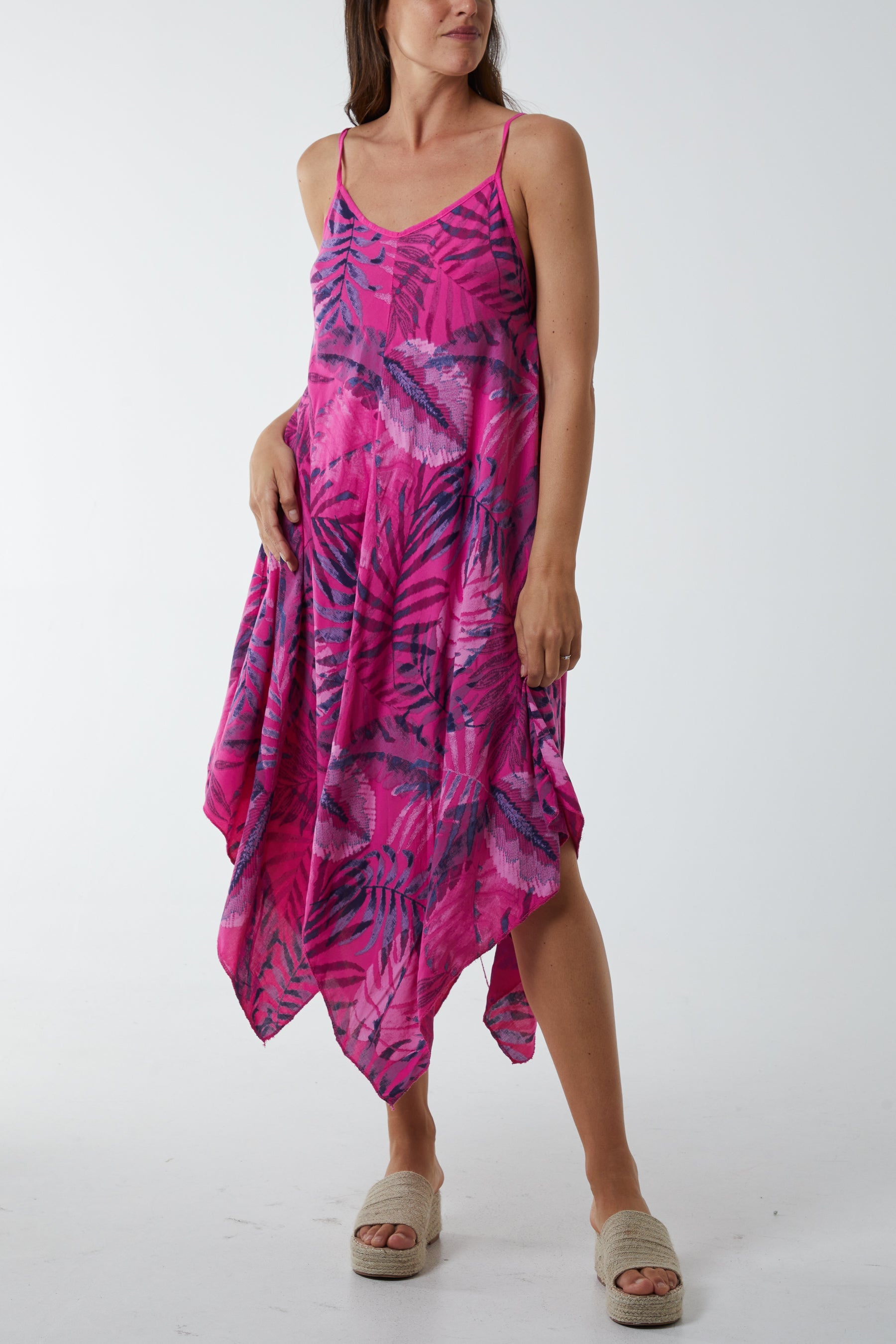 Palm Leaves Hanky Hem Dress DMF2 WearAll Fuchsia One Size