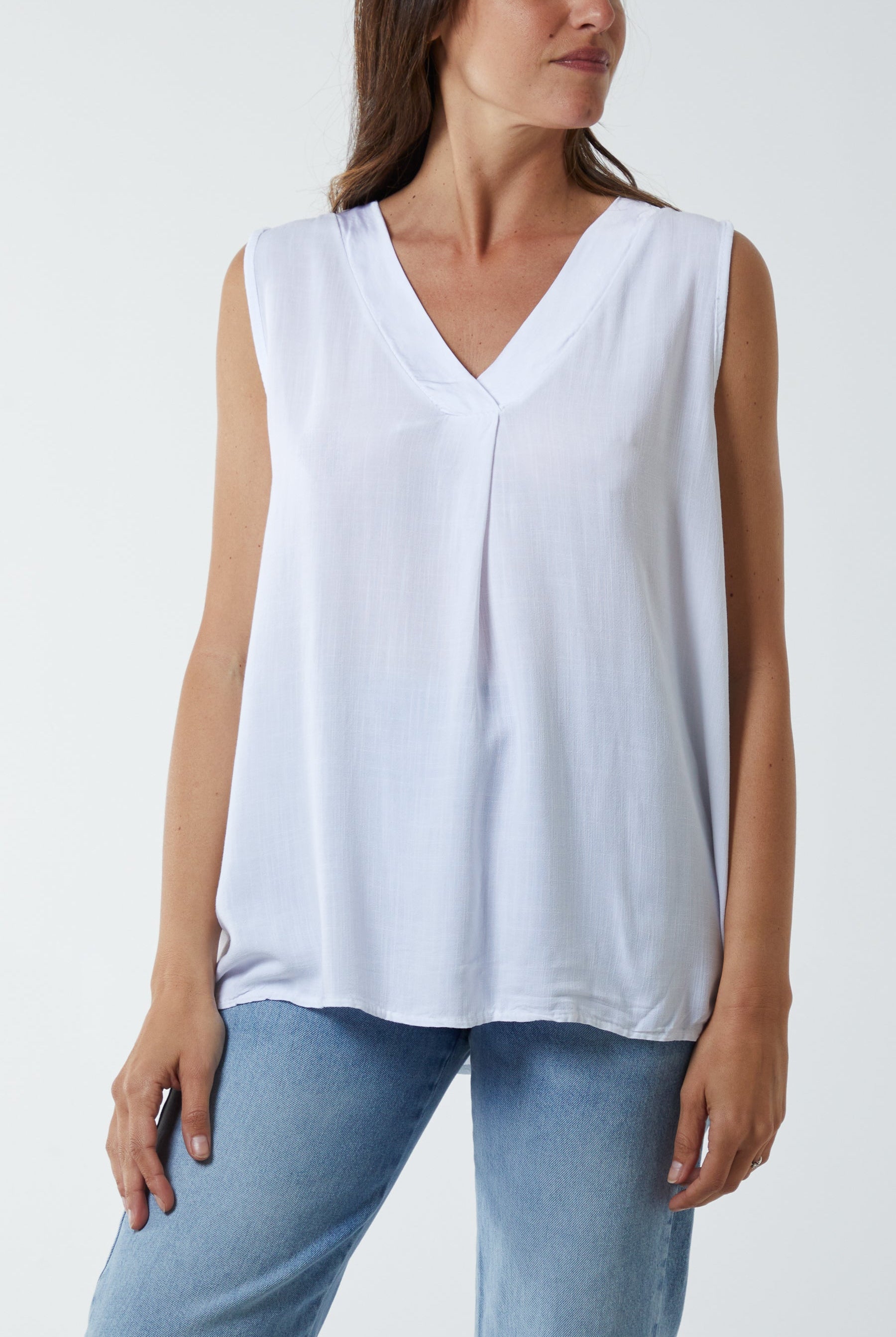 Kiwi Collar Satin Trim Vest TOPMF2 WearAll White One Size