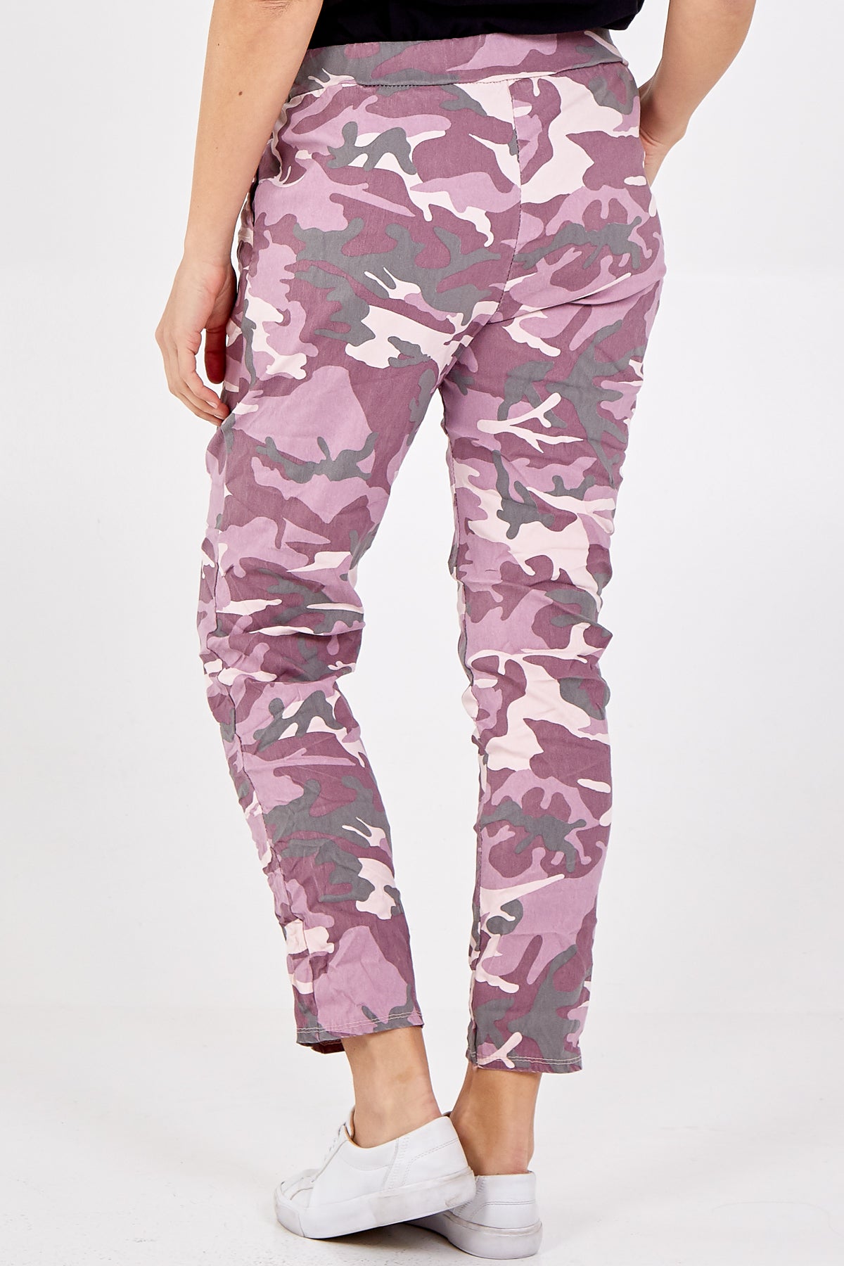 Magic Camouflage Trousers (Extra Large) TRS1 WearAll