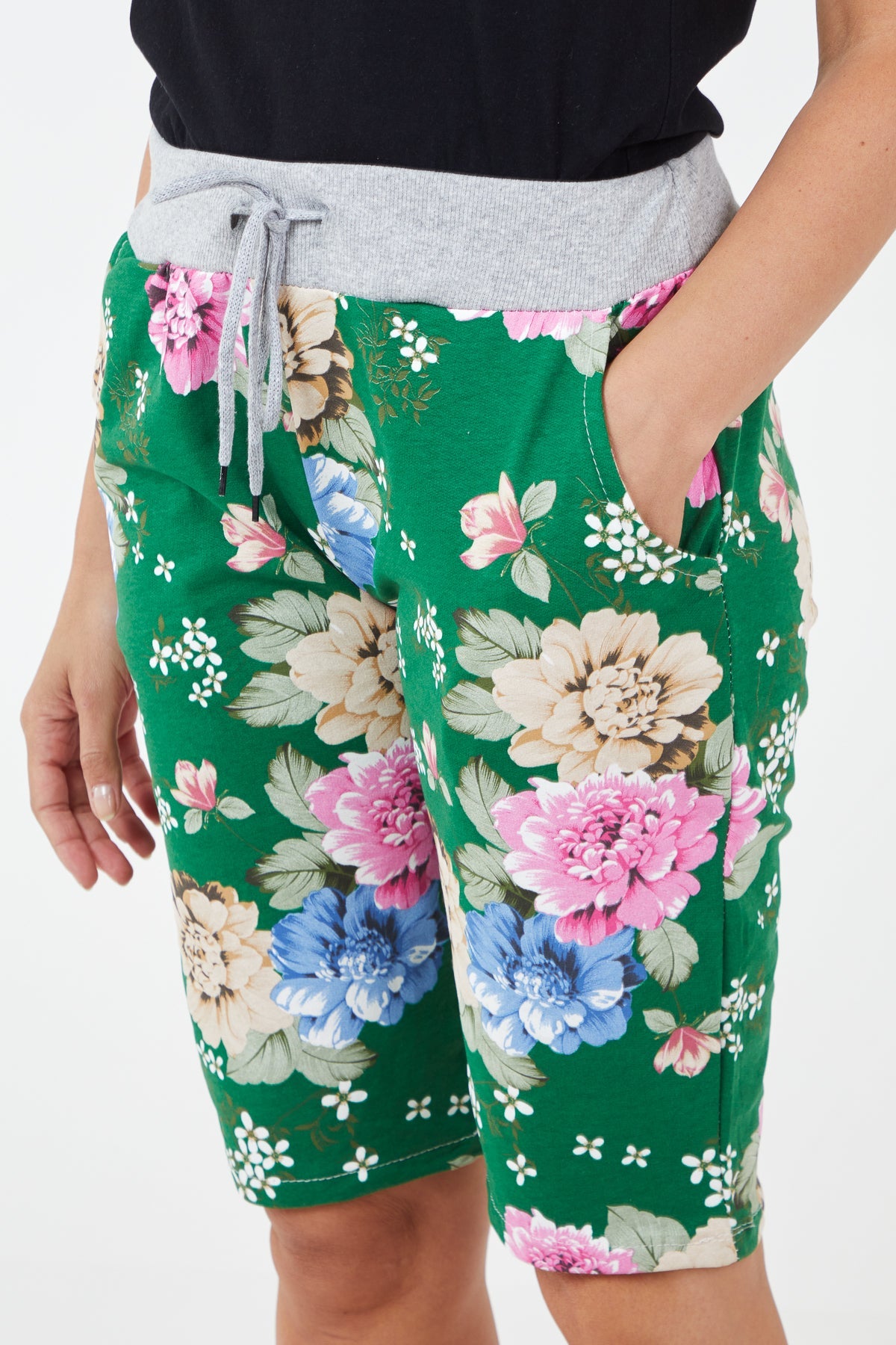 Drawstring Waist Floral Shorts Shorts WearAll