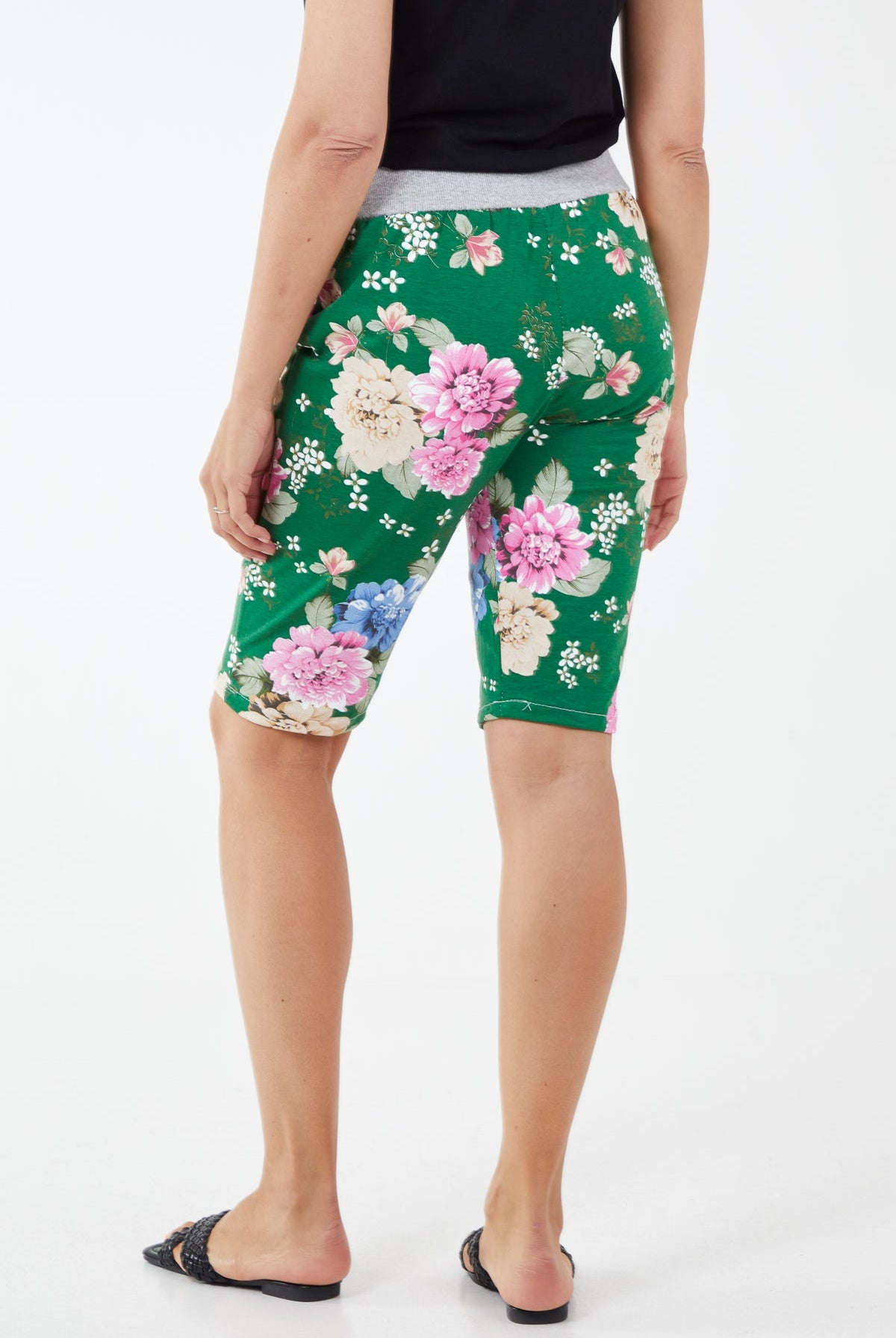 Drawstring Waist Floral Shorts Shorts WearAll