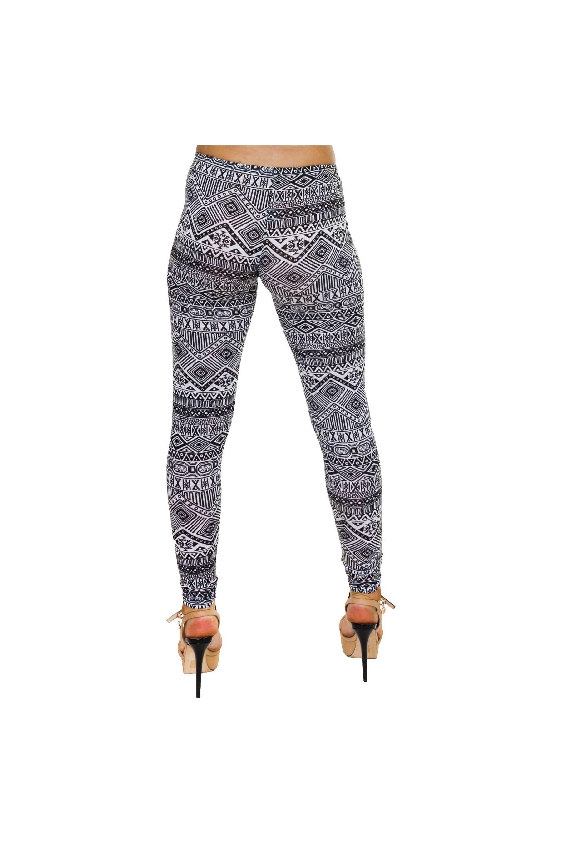 Plus Size Black White Aztec Small Print Leggings Leggings WearAll