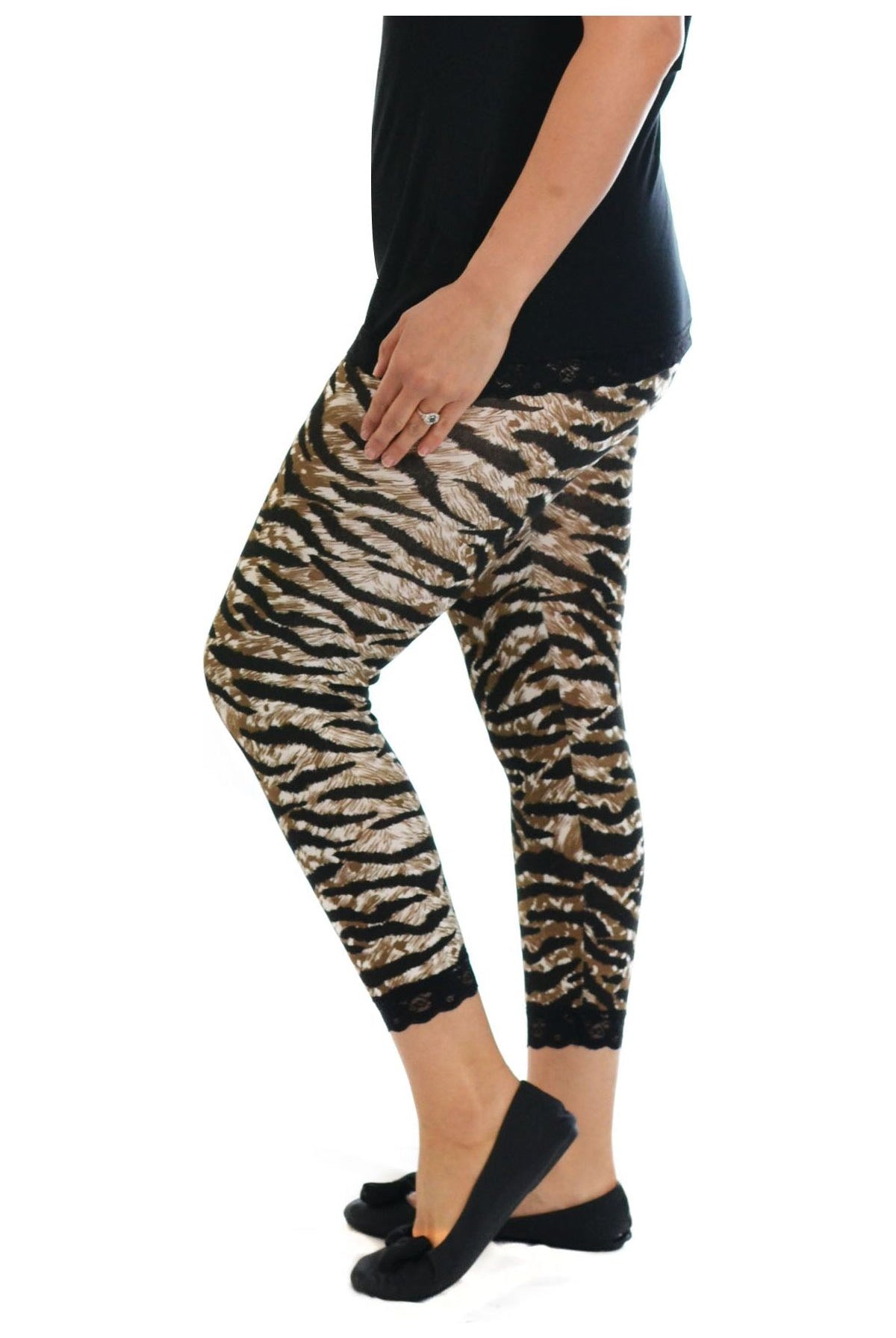 Cropped Tiger Lace Trim Leggings Leggings WearAll