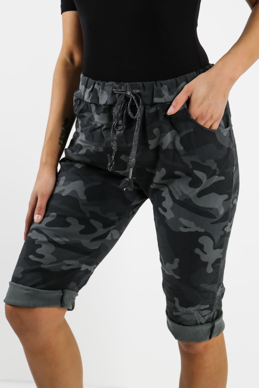 Plus Size Italian Camouflage Magic Chino Shorts Skirts & Shorts WearAll