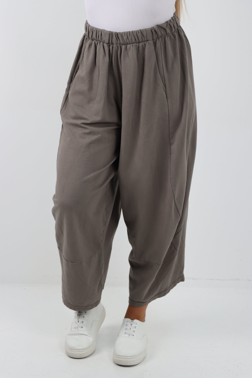 Italian Relaxed Fit Plain Baggy Trouser Trousers WearAll Mocha 8-16