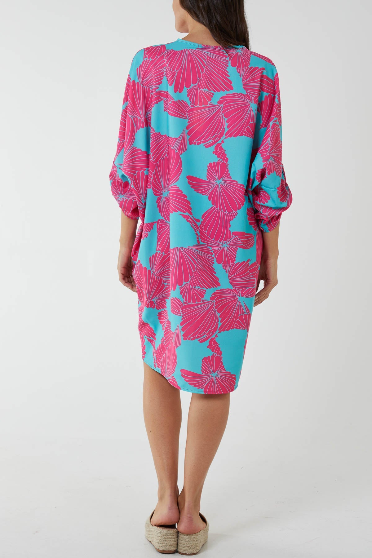 Floral Twisted Front Midi Dress Dress WearAll