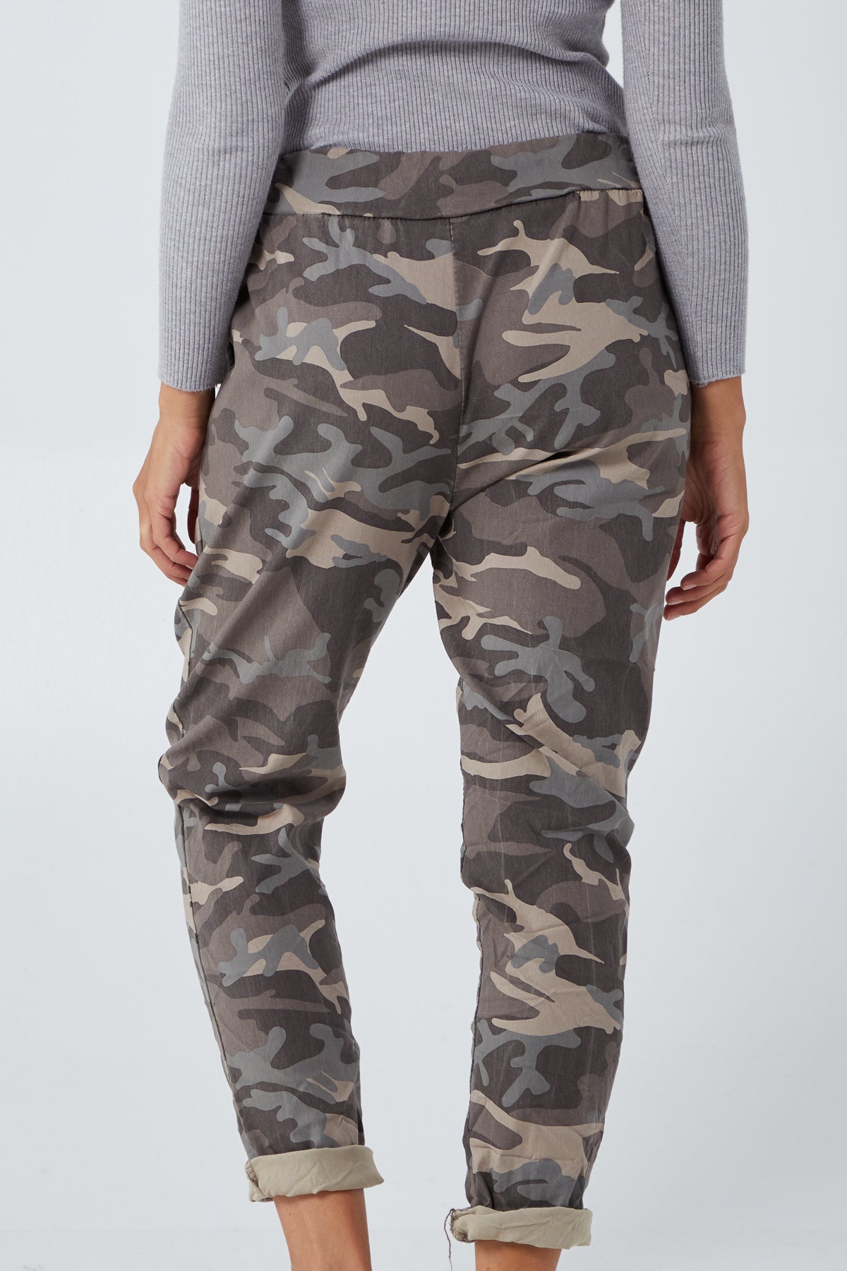 Magic Camouflage Trousers (Extra Large) TRS1 WearAll