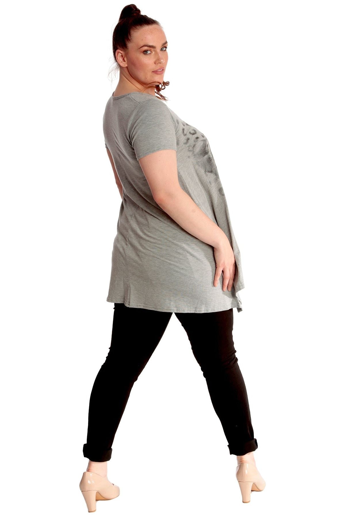 Leopard Print Hanky Hem Short Sleeve Top