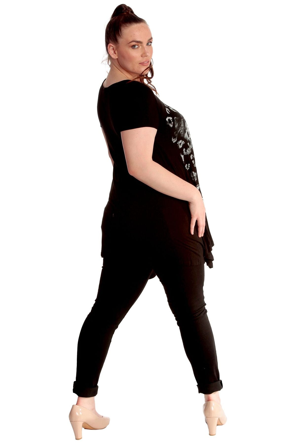 Leopard Print Hanky Hem Short Sleeve Top Tops WearAll