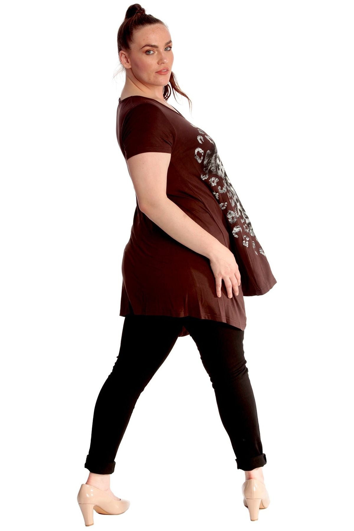 Leopard Print Hanky Hem Short Sleeve Top Tops WearAll